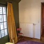 Maison La Ruelle Des Chats Centre Historique De Holiday home Troyes