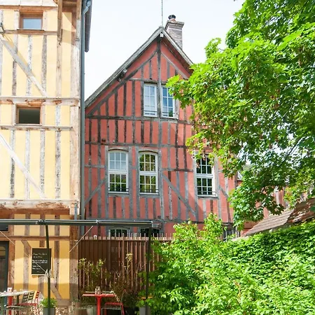 Maison La Ruelle Des Chats Centre Historique De Troyes *