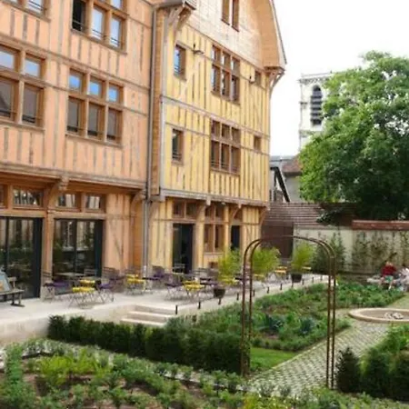 펜션 Maison La Ruelle Des Chats Centre Historique De Troyes 트루아