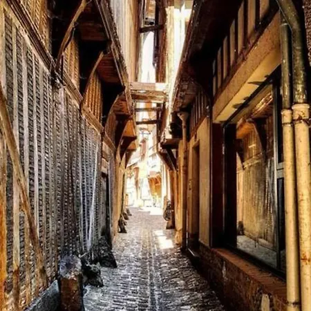 Maison La Ruelle Des Chats Centre Historique De Troyes *