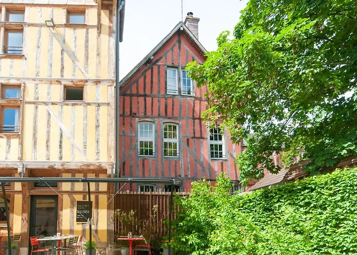 Maison La Ruelle Des Chats Centre Historique De *